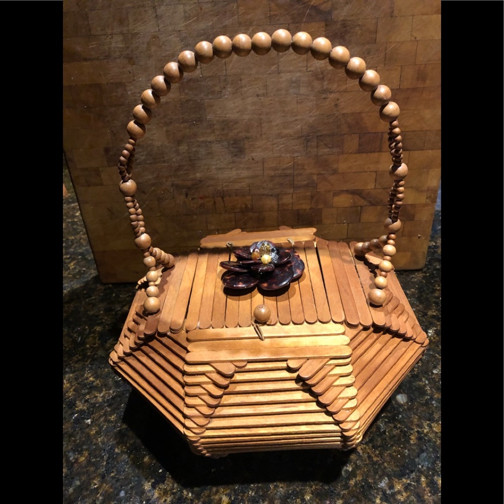ADORABLE Vintage Popsicle Stick Tramp Art Purse